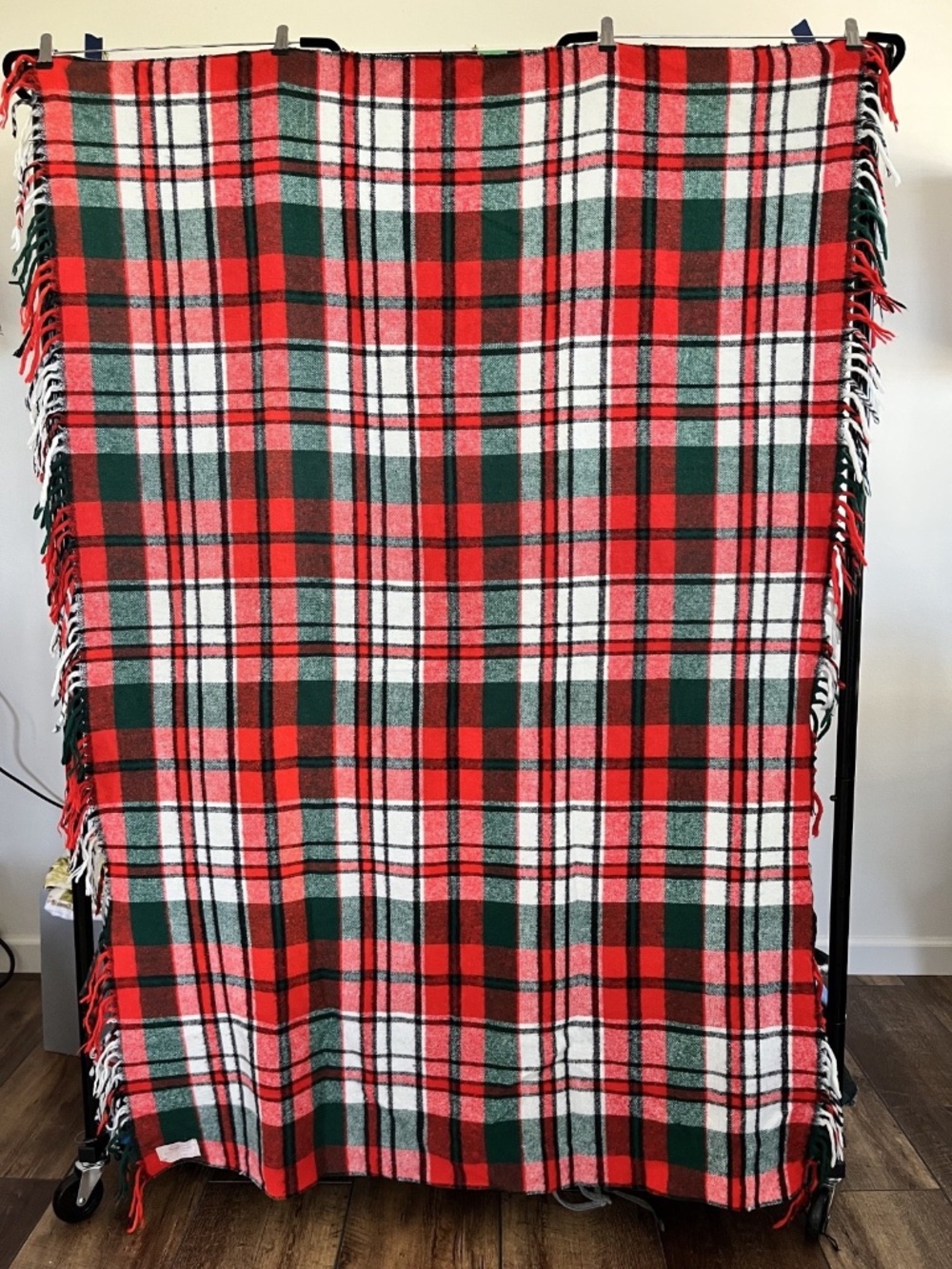 VTG Troy Mills Plaid Stadium Blanket Fringed Leisure Robe Dress Stewart Pat